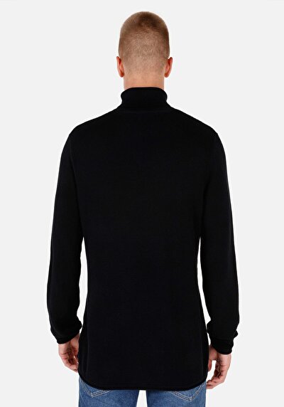 Afficher les détails de Pull Noir Regular Fit   Homme