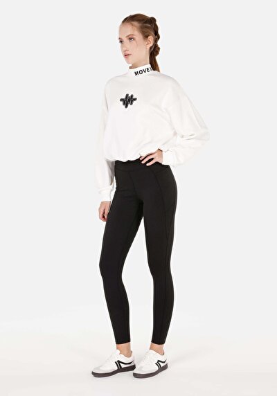 Afficher les détails de Noir  High Rise En  Slim Fit Femme