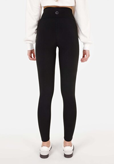 Image de Noir High Rise En Slim Fit Femme