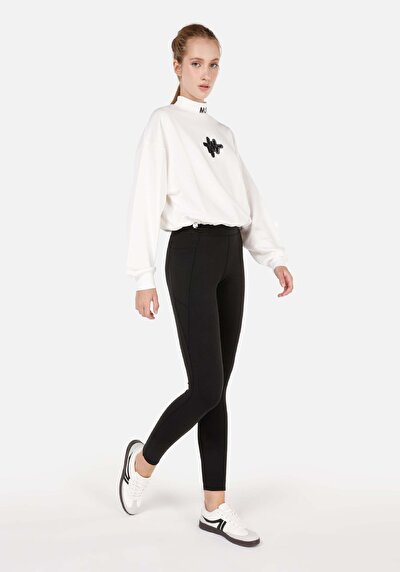 Afficher les détails de Noir  High Rise En  Slim Fit Femme