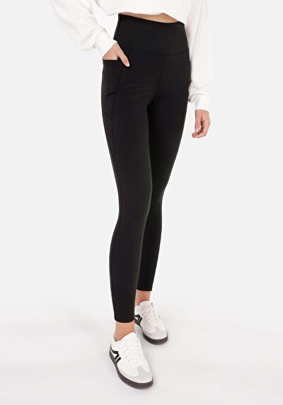 Image de Noir High Rise En Slim Fit Femme