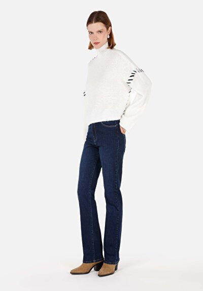 Image de Pull Blanc Regular Fit Manches Longues  Femme