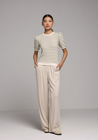 Image de Pantalon Beige Straight Leg High Rise En Sergé Regular Fit Femme
