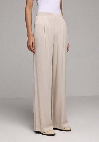 Image de Pantalon Beige Straight Leg High Rise En Sergé Regular Fit Femme