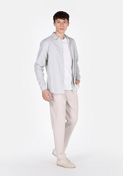Image de Pantalon Beige Uzun Medium Rise En Uni Slim Fit Homme