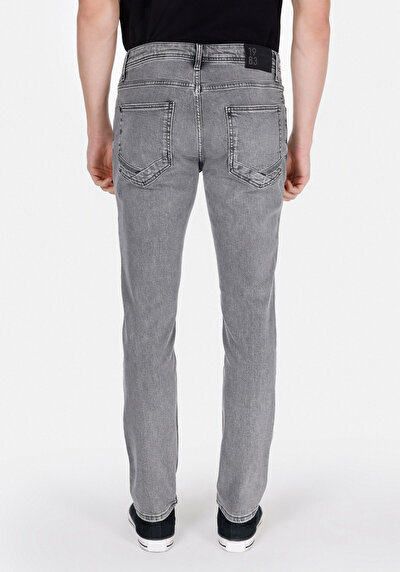 Image de 044 Karl Pantalon En Jean Straight Fit Homme