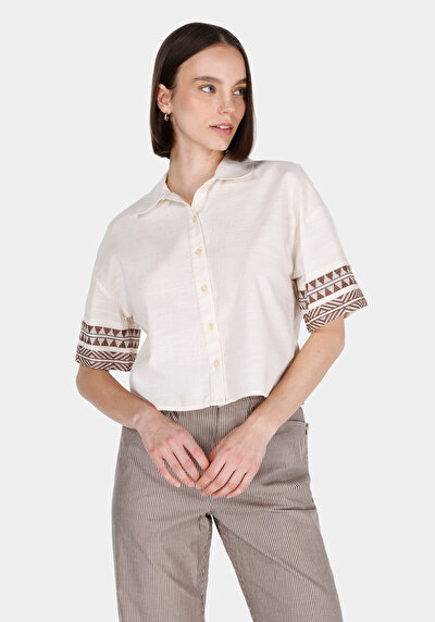 Image de Chemise À Manches Courtes Ecru Ethnique Regular Fit Femme