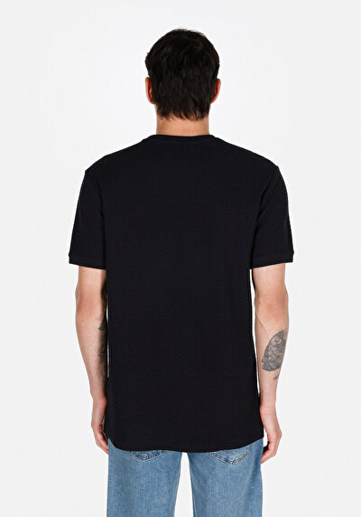 Afficher les détails de T-shirt À Manches Courtes Noir Regular Fit Jakarli Homme