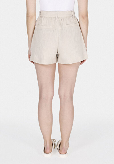 Image de Short Beige Regular Fit Femme