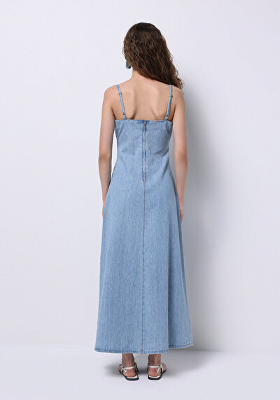 Image de Robe Slim Fit Sans Manches Maxi Jean Femme