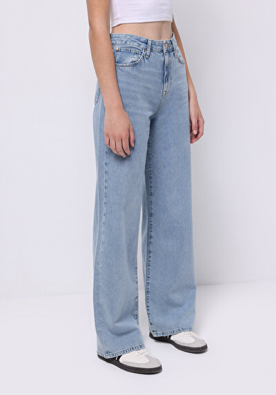 Image de 970 Berry Pantalon En Jean Regular Fit Femme