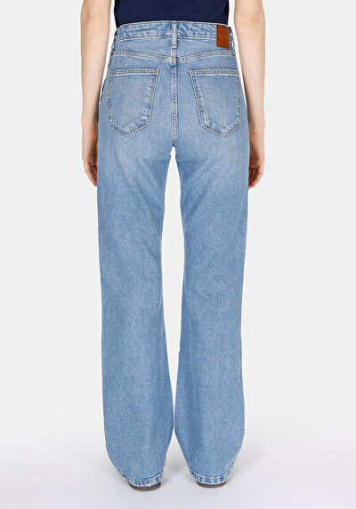 Image de 791 Monica Pantalon En Jean Regular Fit Femme