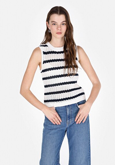 Image de Tricot Blanc Slim Fit  Femme
