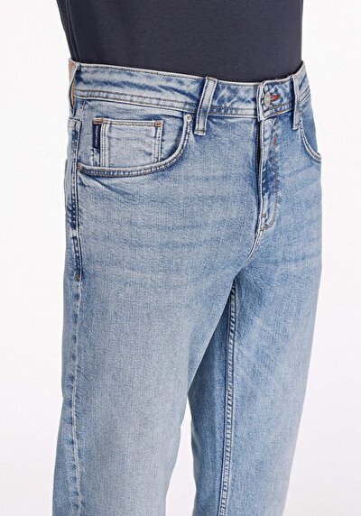 Image de 044 Karl Pantalon  Straight Leg Low Rise En Jean Straight Fit Homme