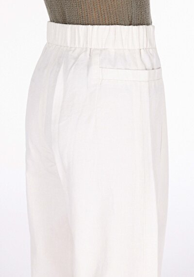 Afficher les détails de Pantalon Blanc Wide Leg High Rise En Sergé Regular Fit Femme