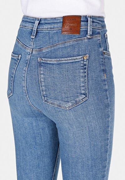 Afficher les détails de 760 Diana Pantalon    En Jean Skinny Fit Femme
