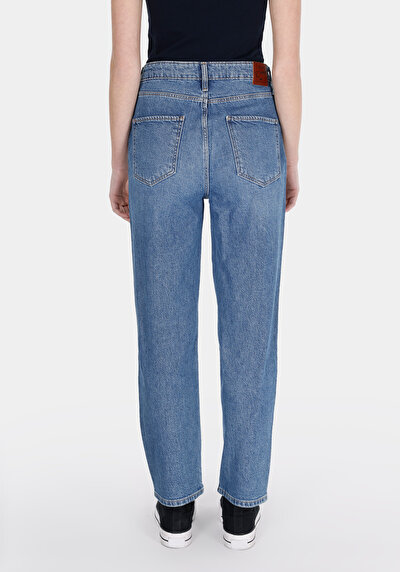 Image de 884 Lauren Pantalon En Jean Straight Fit Femme