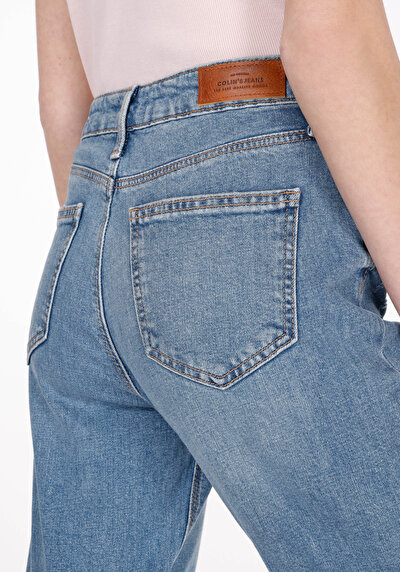 Afficher les détails de 896  Maria Pantalon  Tapered Leg High Rise En Jean Mom Fit Femme