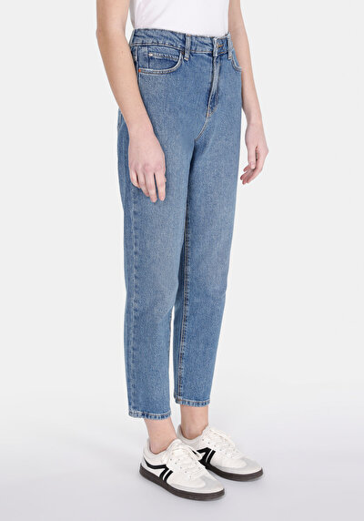 Image de 896 Maria Pantalon Tapered Leg High Rise En Jean Mom Fit Femme