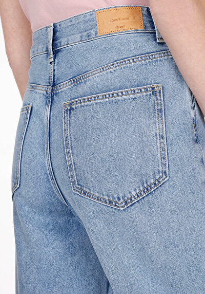 Afficher les détails de 855 Fiona Pantalon    En Jean Barrel Fit Femme