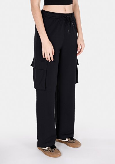 Afficher les détails de Pantalon De Survêtement Noir Regular Fit Femme