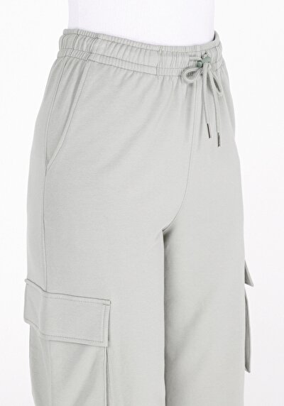 Afficher les détails de Pantalon De Survêtement Vert Regular Fit Femme