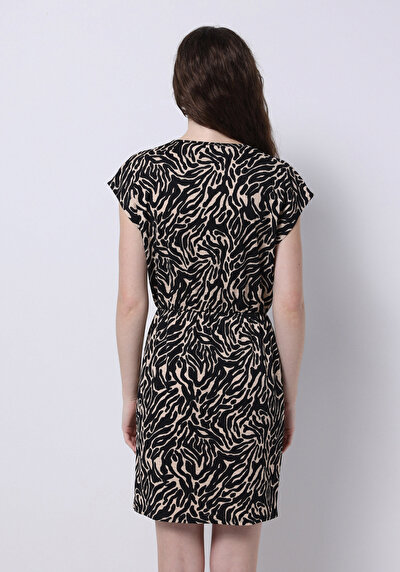 Image de Robe Noir Regular Fit Sans Manches Mini Femme