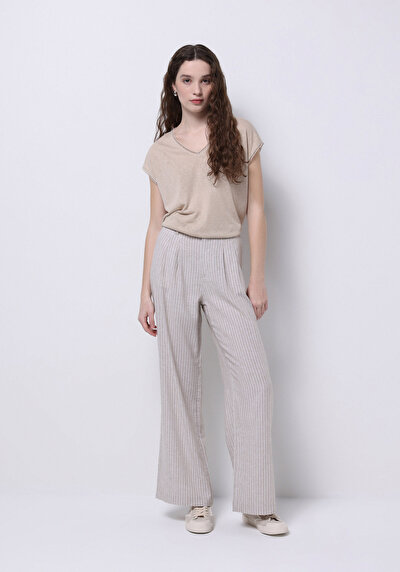 Image de T-shirt À Manches Courtes Beige Regular Fit Droit Femme