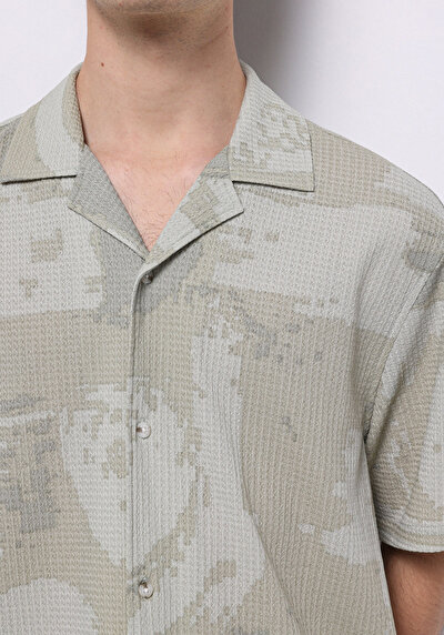 Image de Chemise À Manches Courtes Vert Imprimé Regular Fit Homme