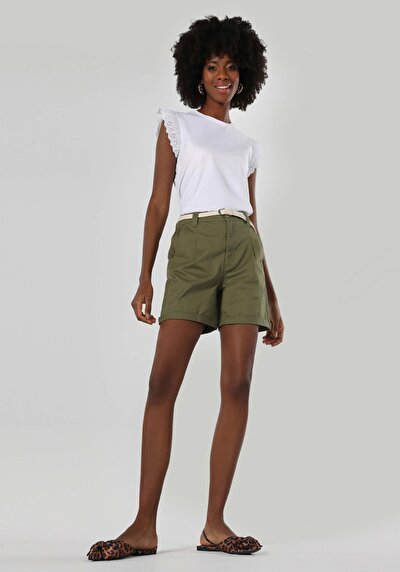 Image de Short Kaki Regular Fit Femme