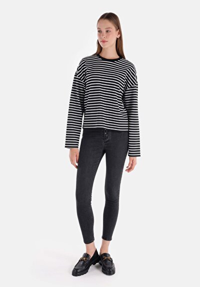 Image de 759 Lara Pantalon En Jean Denim Skinny Leg Medium Rise Skinny Fit Femme