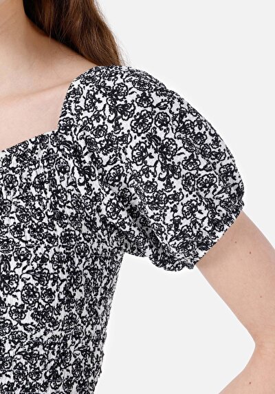 Image de T-shirt À Manches Courtes Noir Slim Fit  Femme