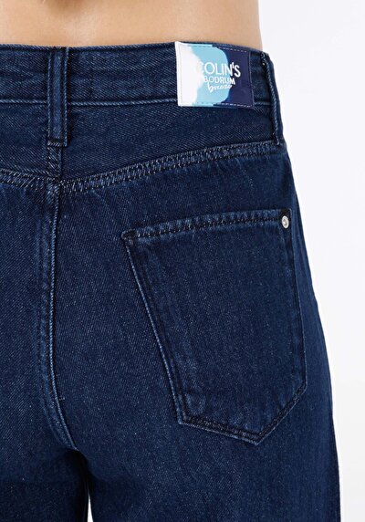 Afficher les détails de 970 Berry Pantalon Denim   En  Regular Fit Femme