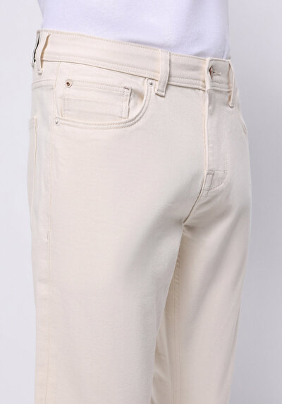 Image de 044 Karl Pantalon  Straight Leg Low Rise En Jean Straight Fit Homme