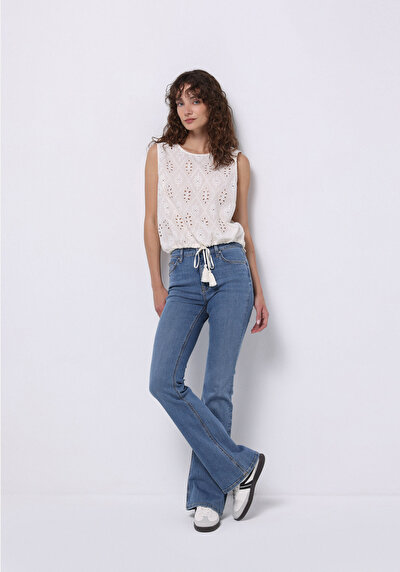 Image de Chemise À Manches Courtes Ecru Brodé Regular Fit Femme