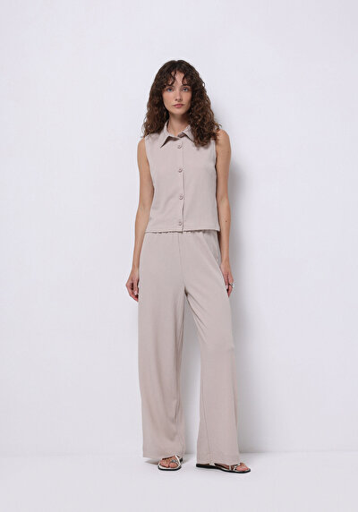 Image de Beige Droit Slim Fit Femme