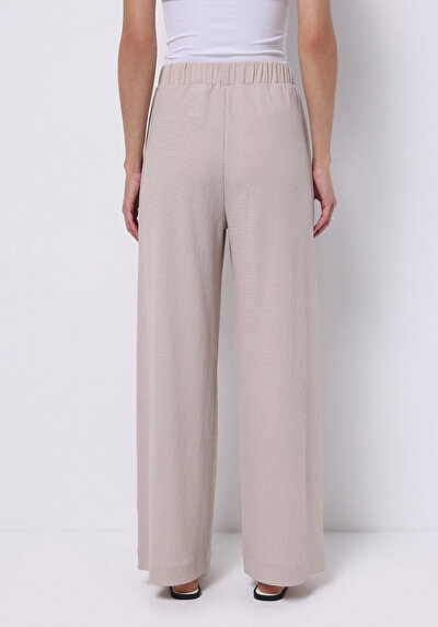 Image de Pantalon De Survêtement Beige Regular Fit Femme