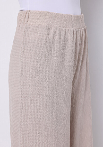 Afficher les détails de Pantalon De Survêtement Beige Regular Fit Femme