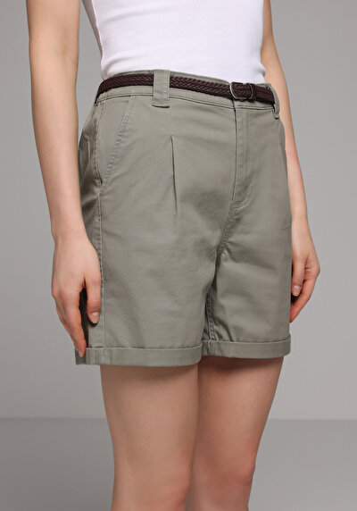 Image de Short Kaki Regular Fit Femme