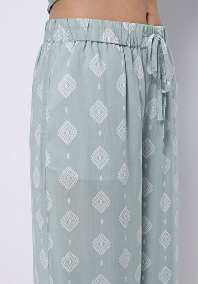 Image de Pantalon Vert Wide Leg High Rise En Uni Regular Fit Femme
