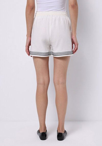Image de Short Blanc Regular Fit Femme