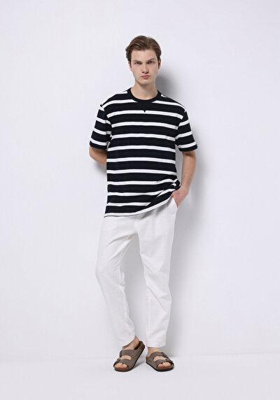 Image de T-shirt À Manches Courtes Marine Comfort Fit Rayé Homme