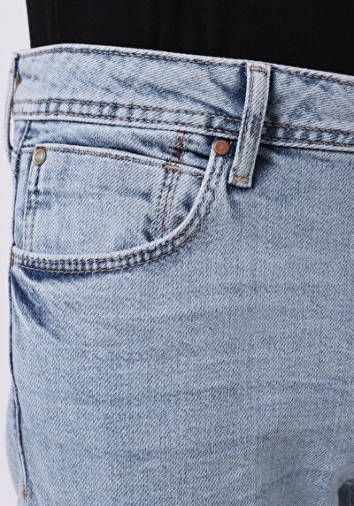 Image de 044 Karl Pantalon  Straight Leg Low Rise En Jean Straight Fit Homme