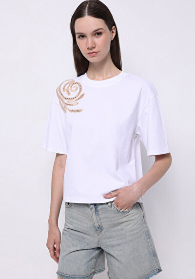 Image de T-shirt À Manches Courtes Blanc Regular Fit Brodé Femme