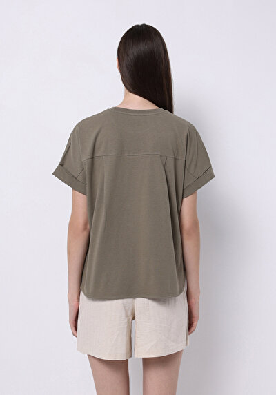 Afficher les détails de T-shirt À Manches Courtes Kaki Regular Fit Droit Femme