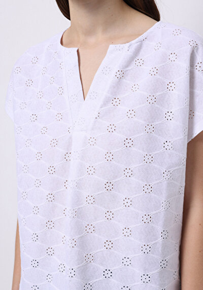 Image de Blouse À Manches Courtes Blanc Regular Fit Manches Courtes Femme