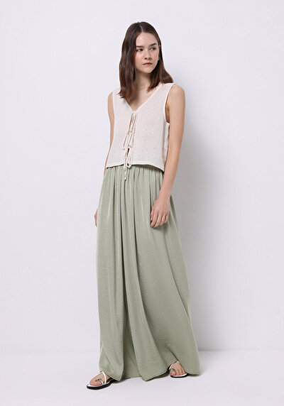 Image de Pantalon Vert Wide Leg High Rise En Satin Regular Fit Femme