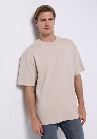 Image de T-shirt À Manches Courtes Blanc Oversize Fit Droit Homme