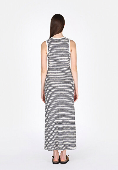 Image de Robe Marine Slim Fit Sans Manches Maxi Côtelé Femme