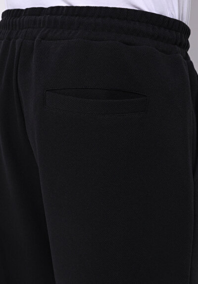 Afficher les détails de Pantalon De Survêtement Noir Regular Fit Homme